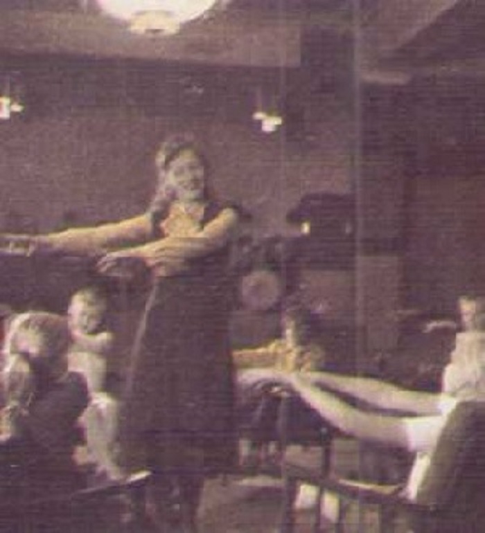 Музыкально-художественный-салон-02 Музыкально-художественный-салон-02