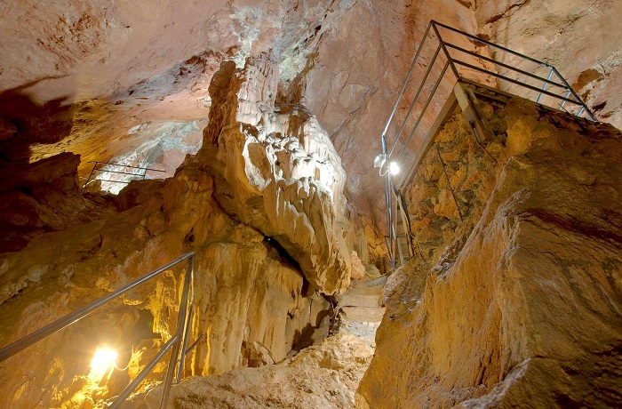 Скельская-пещера-02