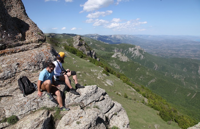 Отдых-в-горах-Крыма-03