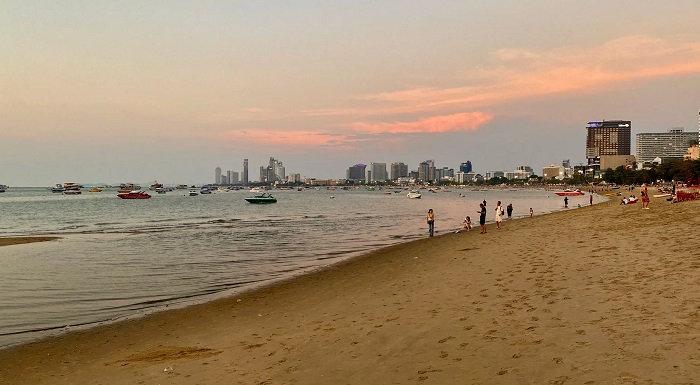 Достопримечательности,-шопинг-и-рестораны-Джомтьена-01 Достопримечательности,-шопинг-и-рестораны-Джомтьена-01